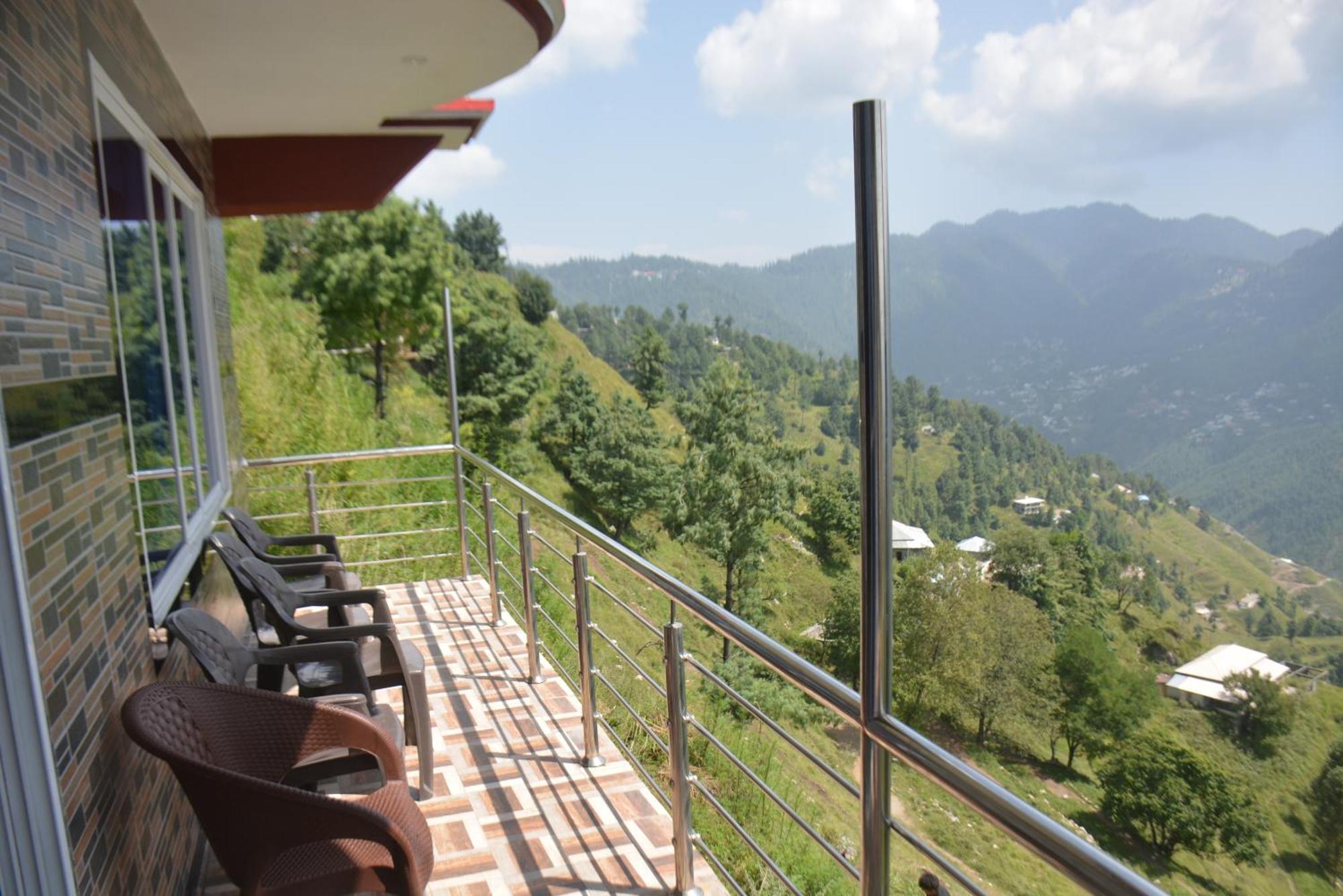 Eagle Nest Cottage, Kala Bagh Nathia Gali Exterior photo